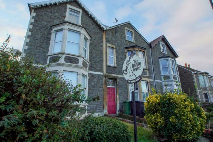 4 Bedroom Maisonette To Rent In High Street, Staple Hill, Bristol, BS16