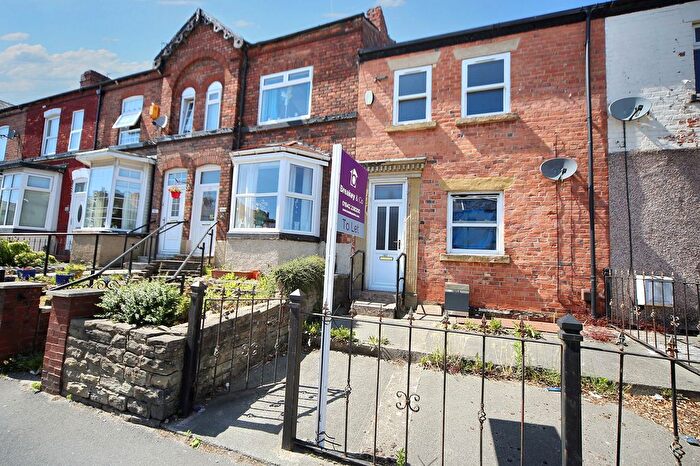 2 Bedroom Property To Rent In Ormskirk Road, Wigan, WN5