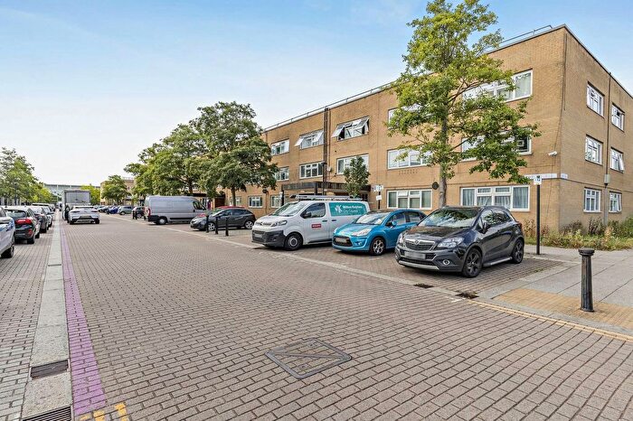 Studio For Sale In North Tenth Street, Milton Keynes, MK9