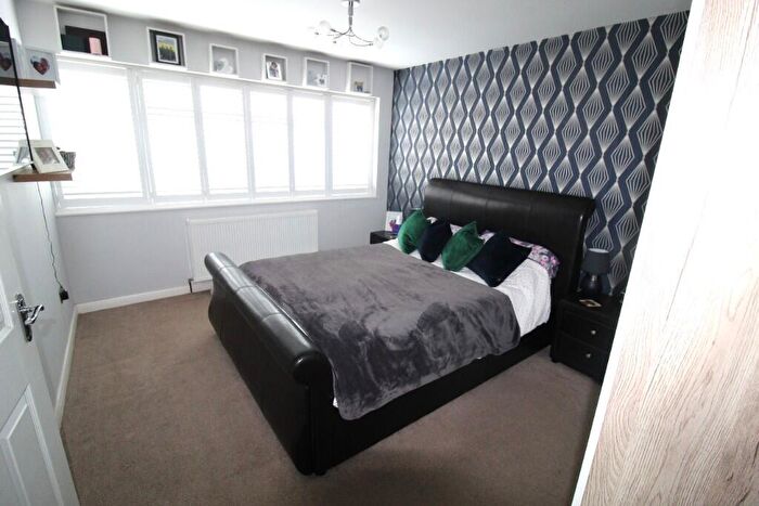 2 Bedroom Semi-Detached Bungalow For Sale In Devon Gardens, Rochford, Essex, SS4