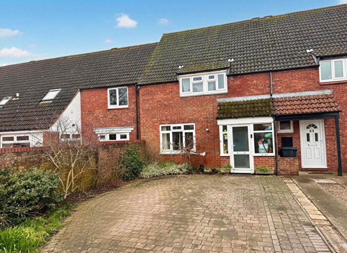 3 Bedroom Terraced House For Sale In Kirkland Close, Hereford, HR1