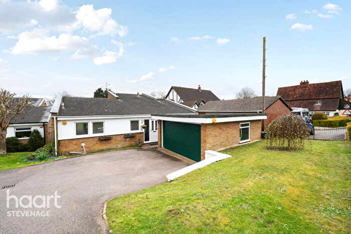 4 Bedroom Detached Bungalow For Sale In Benington Road, Stevenage, SG2