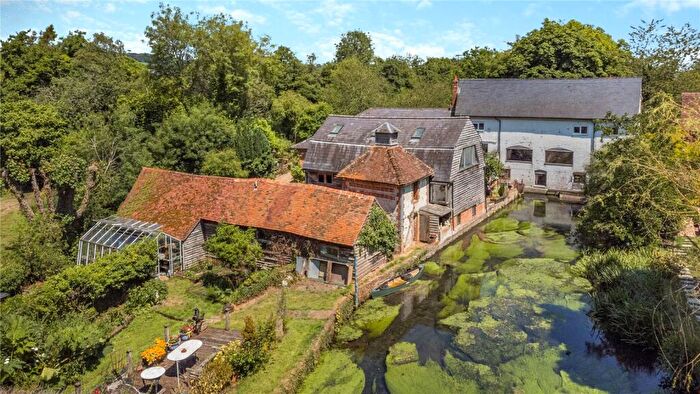 7 Bedroom Detached House For Sale In Lower Neatham Mill Lane, Neatham, Alton, Hampshire, GU34