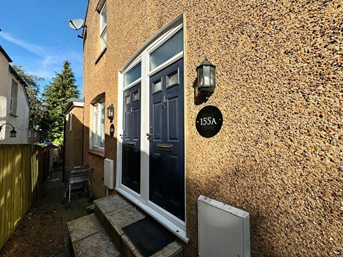 1 Bedroom Flat To Rent In Hughenden Road, High Wycombe, HP13