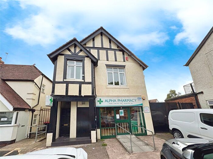 2 Bedroom Flat To Rent In Stafford Road, Wolverhampton, West Midlands, WV10