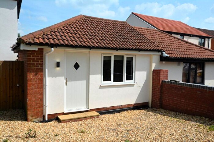 1 Bedroom Flat To Rent In Belsize Avenue, Springfield, MK6
