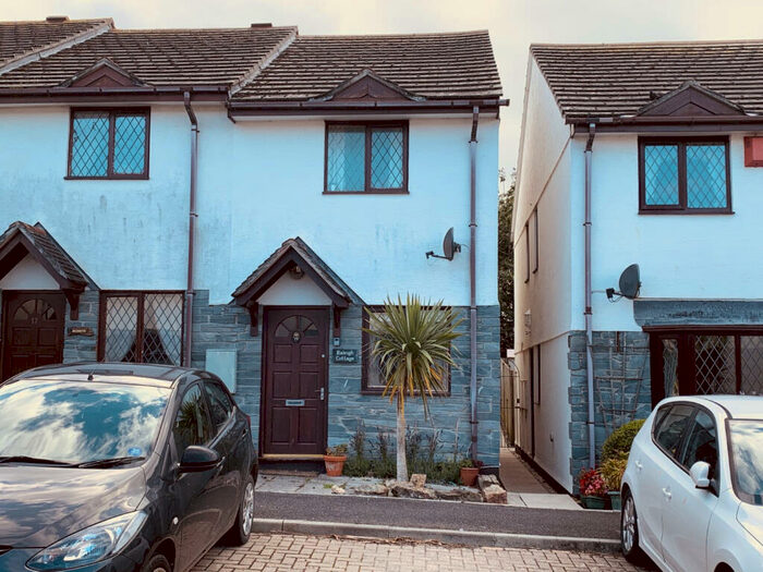 2 Bedroom House To Rent In Padstow, PL28