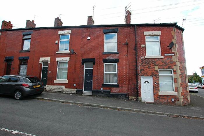 2 Bedroom Terraced House To Rent In Croft Street, Stalybridge, Greater Manchester, SK15