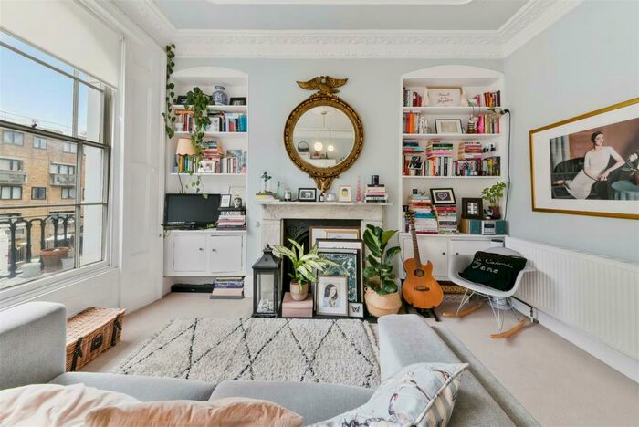 1 Bedroom Flat To Rent In Fortess Road, Kentish Town, NW5