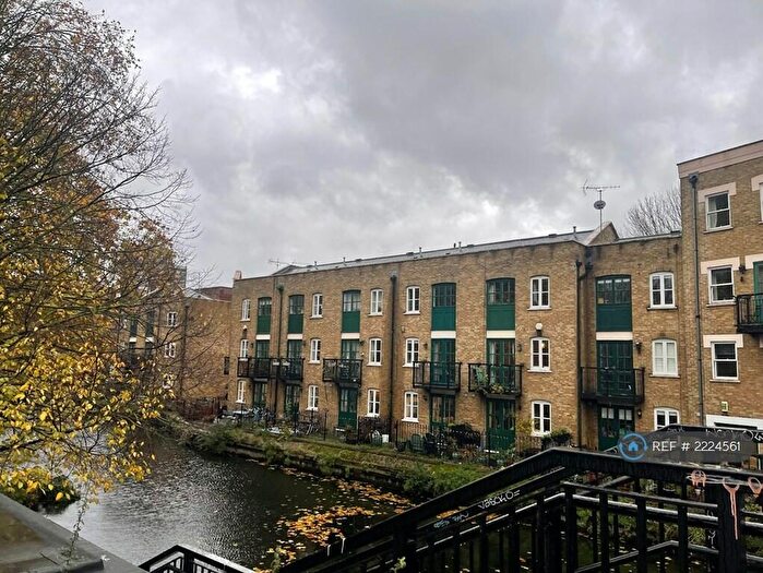 4 Bedroom Terraced House To Rent In Nightingale Mews, London, E3