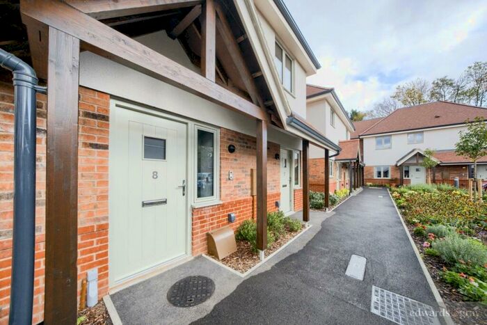 2 Bedroom Retirement Property For Sale In Knowle Road, Solihull, B92