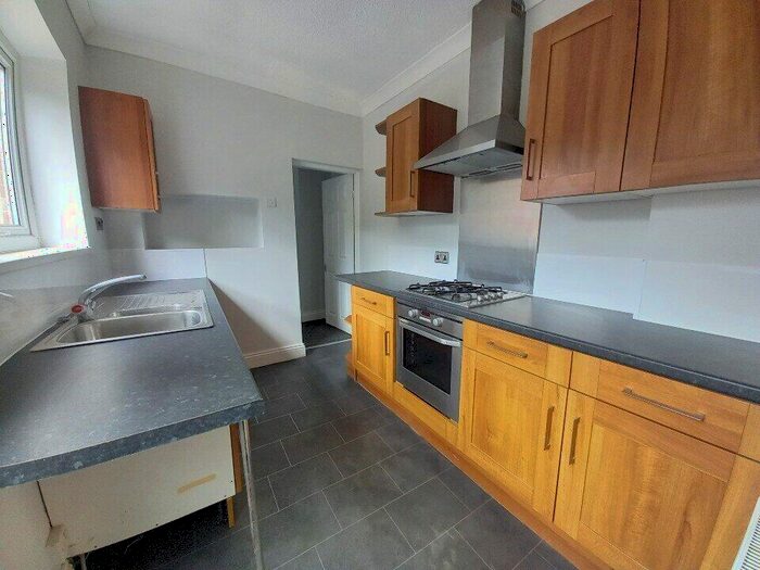 2 Bedroom House To Rent In High Street, Eldon Lane, Bishop Auckland, DL14