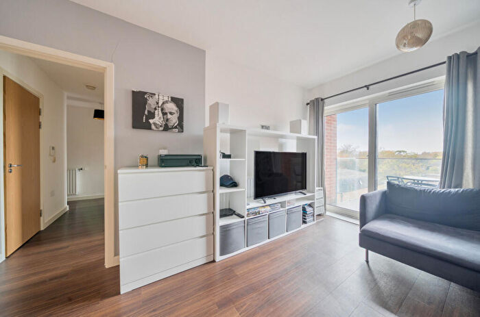 2 Bedroom Apartment For Sale In Ringers Road, Bromley, BR1