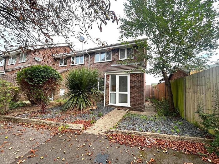 3 Bedroom End Of Terrace House To Rent In Braishfield Gardens, Bournemouth, BH8