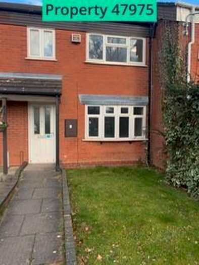 3 Bedroom Terraced House To Rent In Crawshaws Road, Birmingham, B36