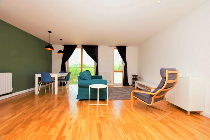 2 Bedroom Flat To Rent In Alscot Road, London, SE1