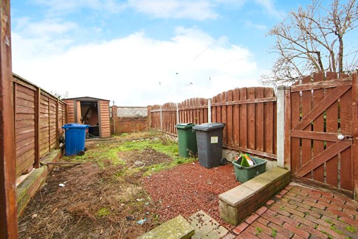 3 Bedroom Terraced House For Sale In Schofield Street, Mexborough, S64