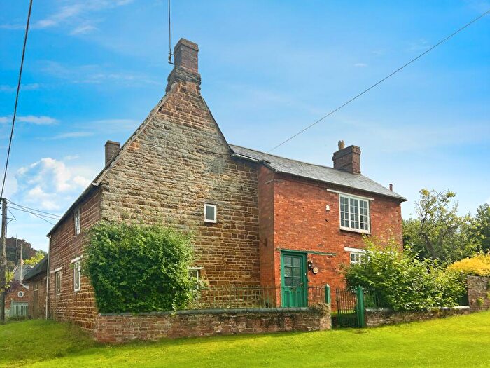 3 Bedroom Cottage For Sale In Morehall, Brook Street, Moreton Pinkney, Daventry, Northamptonshire, NN11