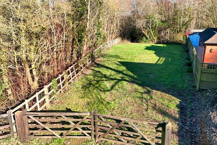 Land For Sale In Fen Pond Road, Ightham, TN15