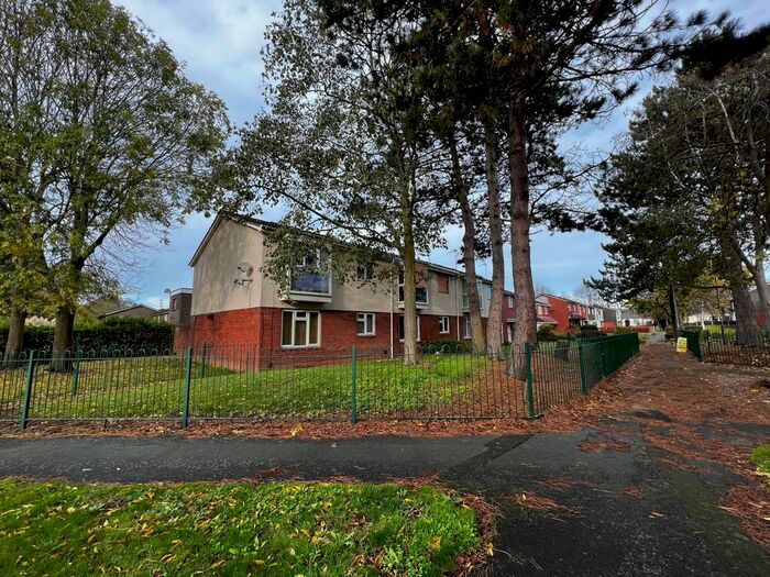 1 Bedroom Flat To Rent In Warnford Walk, Merry Hill, Wolverhampton, WV4