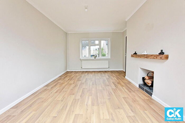 3 Bedroom Terraced House For Sale In Wordsworth Avenue, Stafford, ST17