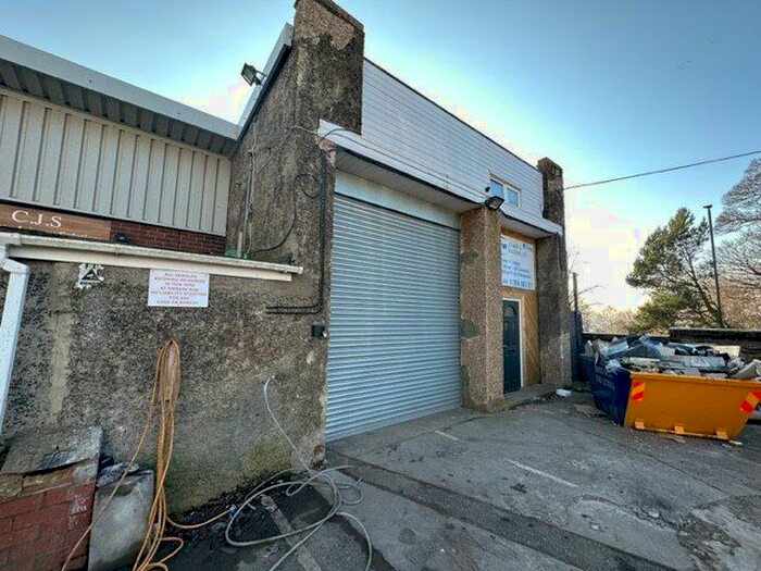 Garage / Parking To Rent In Union Hall Road, Lemington, Newcastle Upon Tyne, NE15