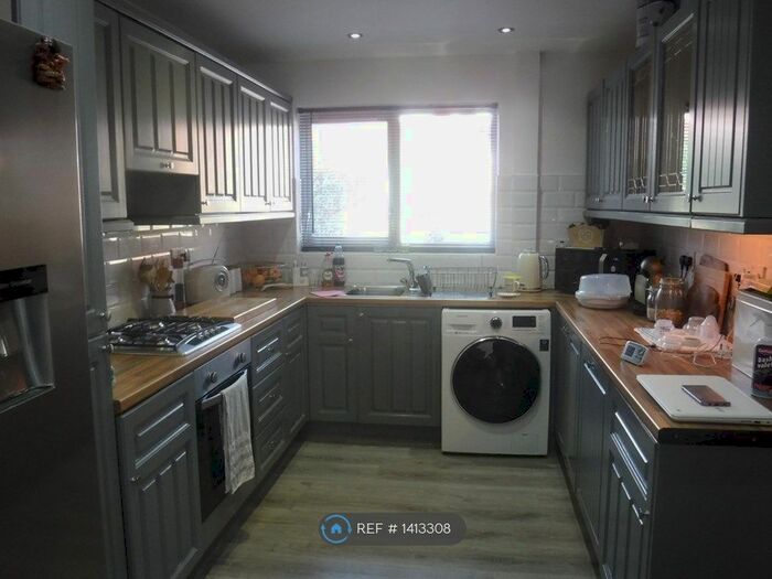 3 Bedroom Terraced House To Rent In Megby Close, Gillingham, ME8