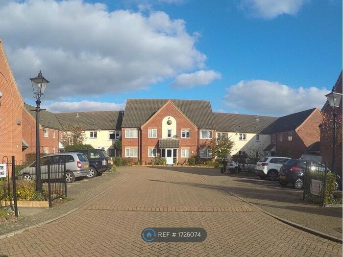 2 Bedroom Flat To Rent In Regents Court, North Walsham, NR28