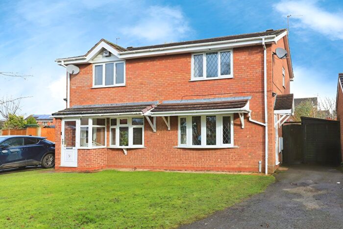 3 Bedroom Semi-Detached House For Sale In Coulter Grove, Perton, Wolverhampton, Staffordshire, WV6