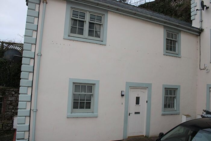 2 Bedroom End Terrace House To Rent In Chapel Street, Denbigh, LL16