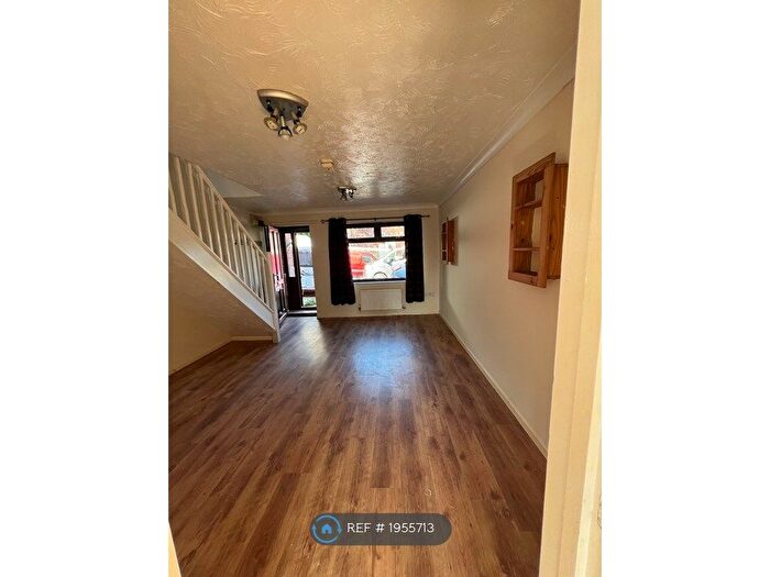 2 Bedroom Terraced House To Rent In Honeysuckle Close, North Walsham, NR28