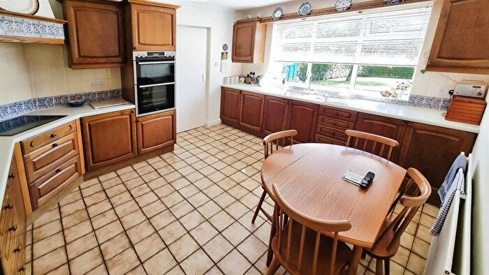 3 Bedroom Detached Bungalow For Sale In Hailwood, Fir Tree, DL15