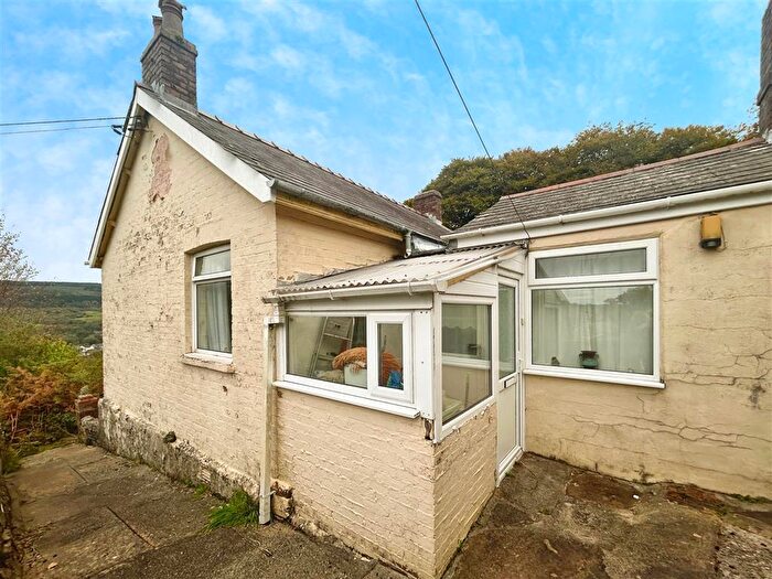 2 Bedroom Detached Bungalow For Sale In Coed Du Road, Crynant, Neath, SA10
