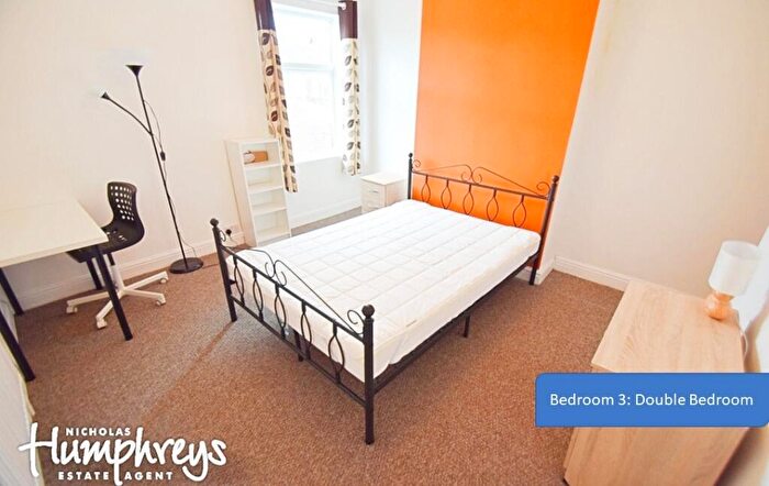 3 Bedroom Terraced House To Rent In Boothen Road, Stoke-On-Trent, ST4