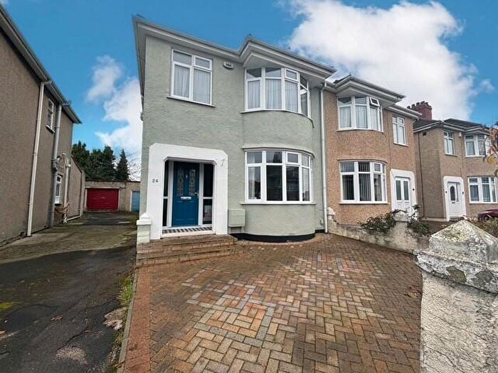 3 Bedroom House To Rent In Symington Road, Fishponds, Bristol, BS16