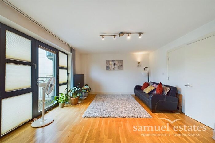 2 Bedroom Flat To Rent In Baron House, Chapter Way, Colliers Wood, SW19