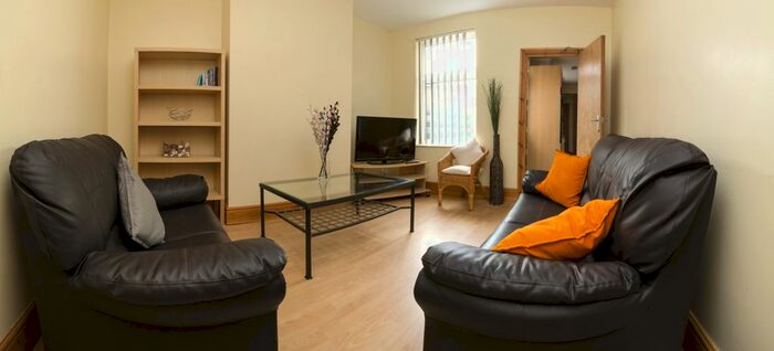 5 Bedroom Flat To Rent In Broad Street, Loughborough LE11