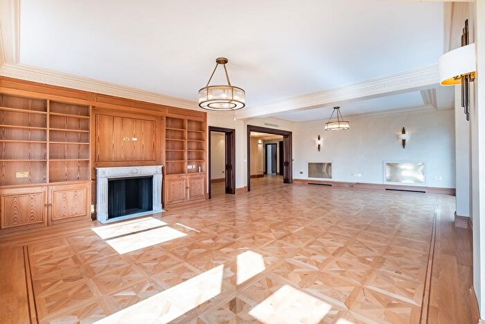 5 Bedroom Flat To Rent In Prince's Gate, London, SW7