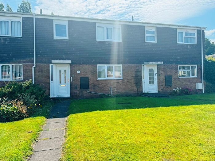 3 Bedroom Terraced House To Rent In Birchfield Lane, Oldbury, B69