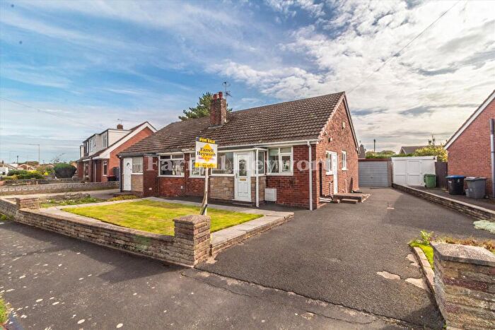 2 Bedroom Bungalow For Sale In Grasmere Road, Knott End On Sea, Poulton Le Fylde, FY6