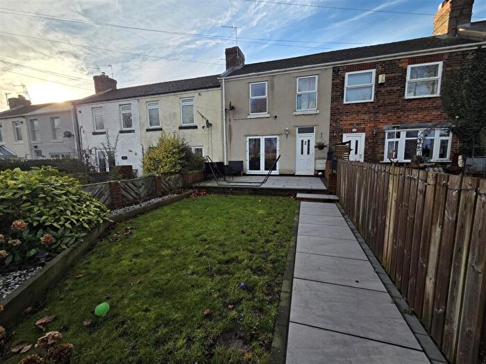 3 Bedroom Terraced House To Rent In New Row, Oakenshaw, DL15