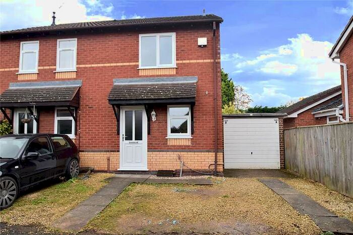 2 Bedroom End Of Terrace House To Rent In Meadow Road, Droitwich Spa, WR9