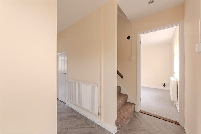 3 Bedroom End Of Terrace House For Sale In Llewellyn Road, Cwmbran, NP44