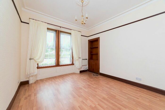 2 Bedroom Flat To Rent In Dunkeld Road, Perth, Perthshire, PH1