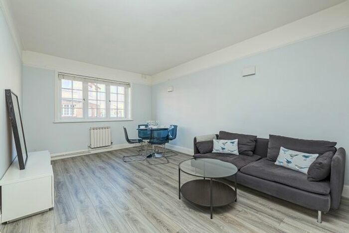 2 Bedroom Flat To Rent In Ranelagh Gardens, London, SW6