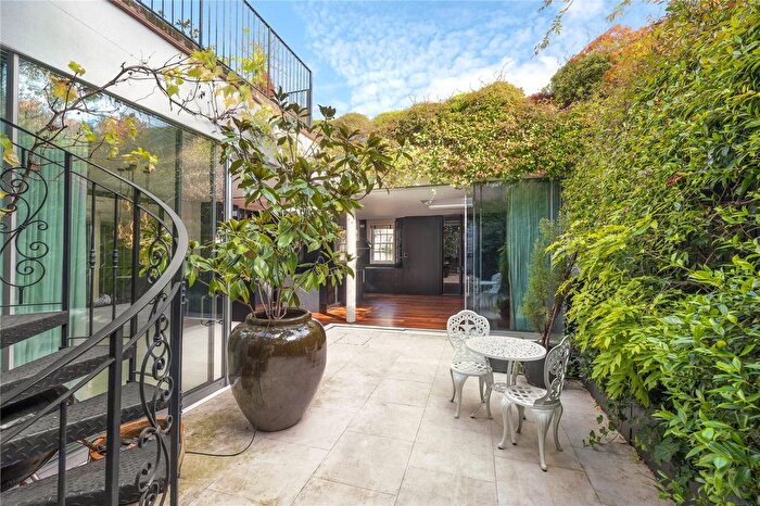 6 Bedroom Terraced House To Rent In Chelsea Square, Chelsea, London, SW3