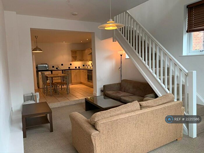 1 Bedroom Maisonette To Rent In Fulwood Road, Sheffield, S10