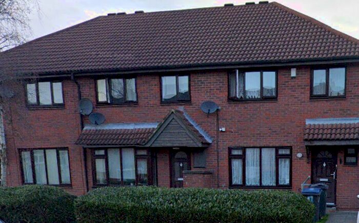 3 Bedroom End Of Terrace House To Rent In Grange Road, Birmingham, B10