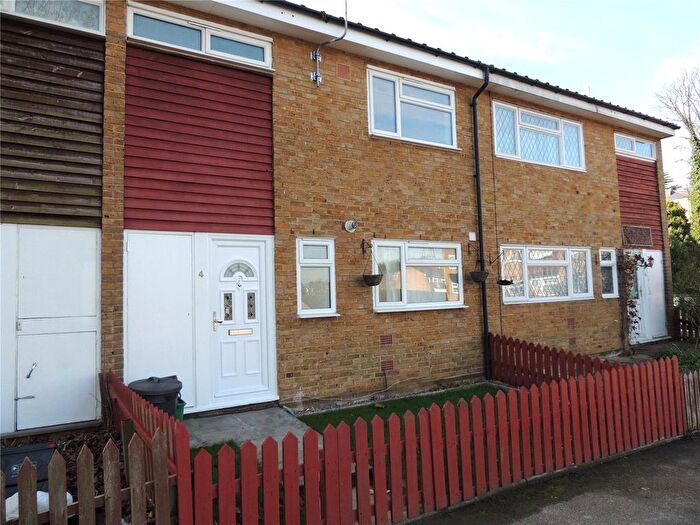3 Bedroom Terraced House To Rent In Chipstead Close, London, SE19