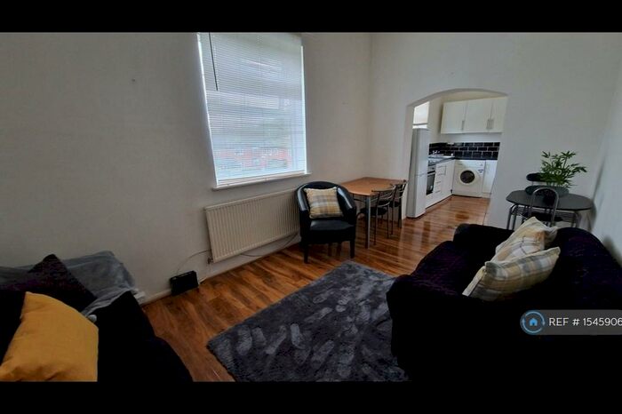 1 Bedroom Flat To Rent In Seymour Road, Crumpsall, M8